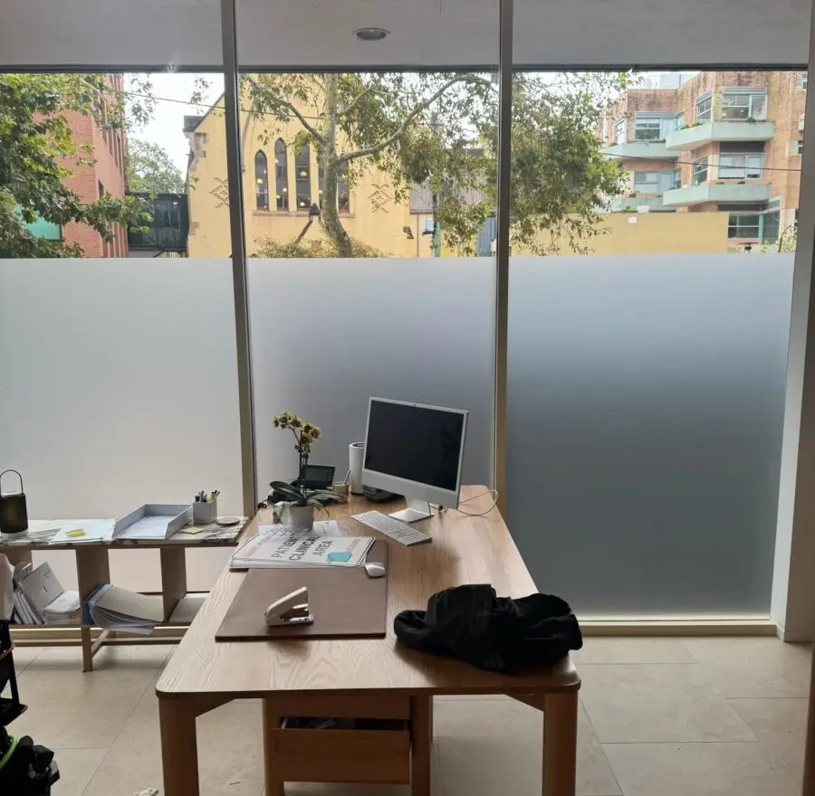 window_frosting_partition_for_sunshine_coast_Qld_office_space_from_glaze_tinting.jpg