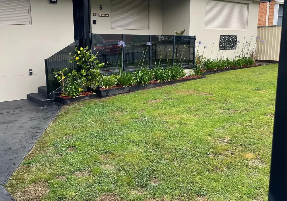 Professional solar film installation in Buderim, Maroochydore, Noosa & across Sunshine Coast.